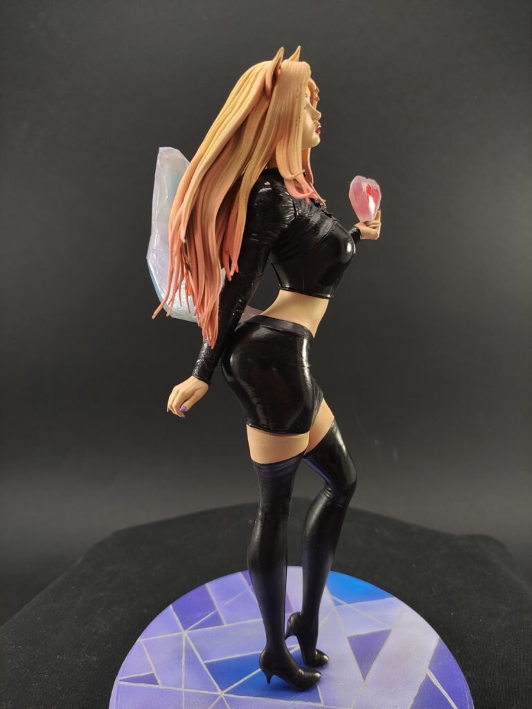 Side-facing angle showing Ahri’s confident expression