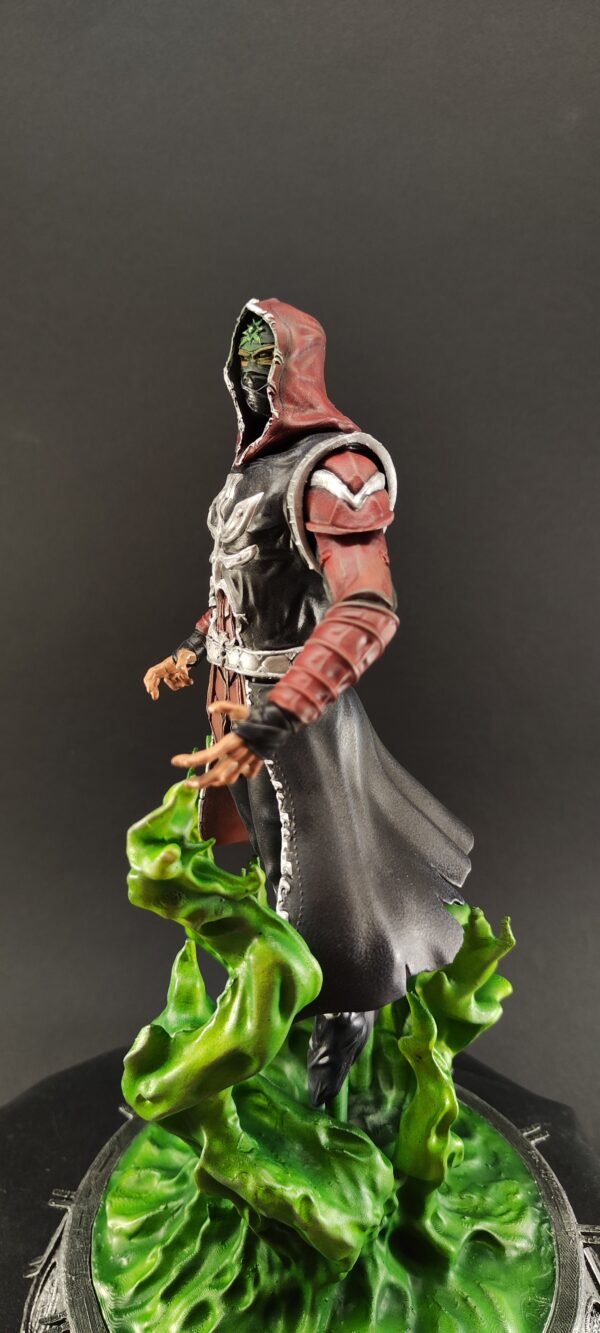 Front-facing Ermac figure in ready-to-strike posture with glowing effect paint